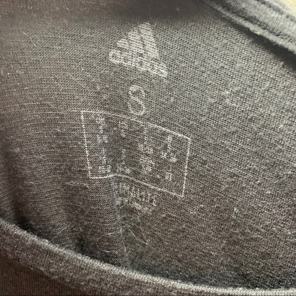 S Adidas Charcoal Grey T-shirt - Picture 3 of 3